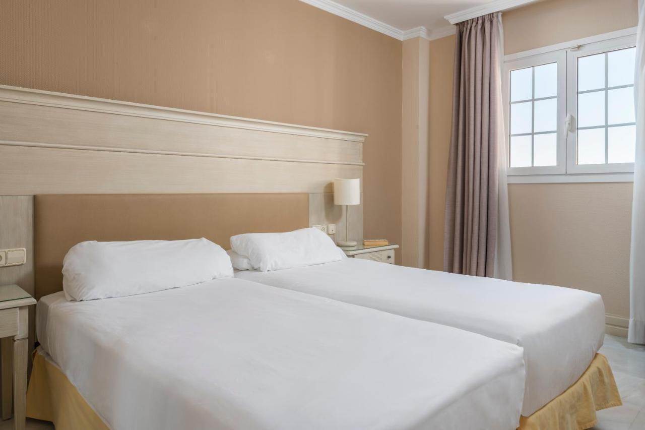 Iberostar Waves Malaga Playa 4*
